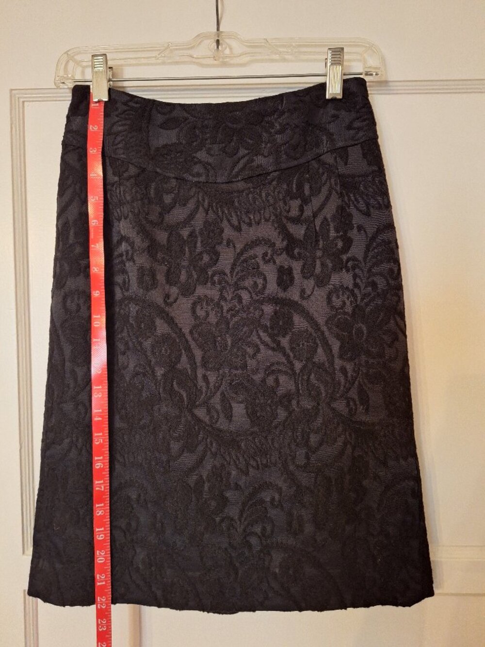 Ann Taylor Black Jacquard Pencil Skirt